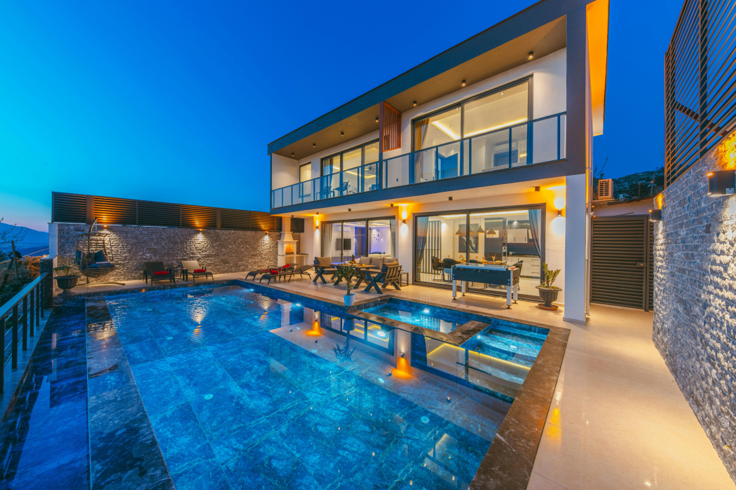 Holiday Home With Pool Updated